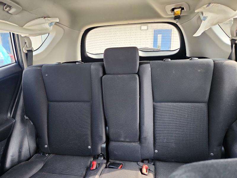 Photo 10 from auction – 2013 TOYOTA RAV4 with VIN 2T3RFREV1DW105503
