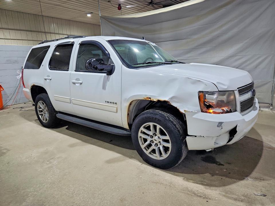 Photo 4 from auction – 2010 CHEVROLET TAHOE with VIN 1GNUKBE08AR274065