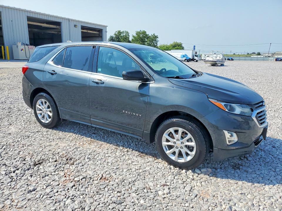 Photo 4 from auction – 2020 CHEVROLET EQUINOX with VIN 2GNAXUEV4L6140731