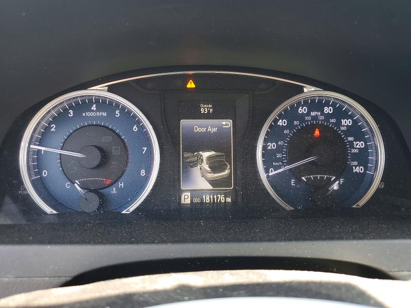 Снимка 9 от търг – 2016 TOYOTA CAMRY с VIN 4T4BF1FK7GR542545
