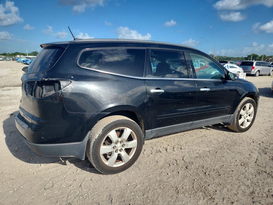 Photo 3 from auction – 2016 CHEVROLET TRAVERSE with VIN 1GNKVGKDXGJ254166