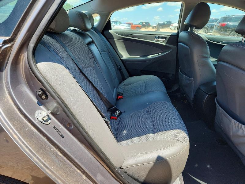 Photo 10 from auction – 2011 HYUNDAI SONATA with VIN 5NPEC4AC0BH289710