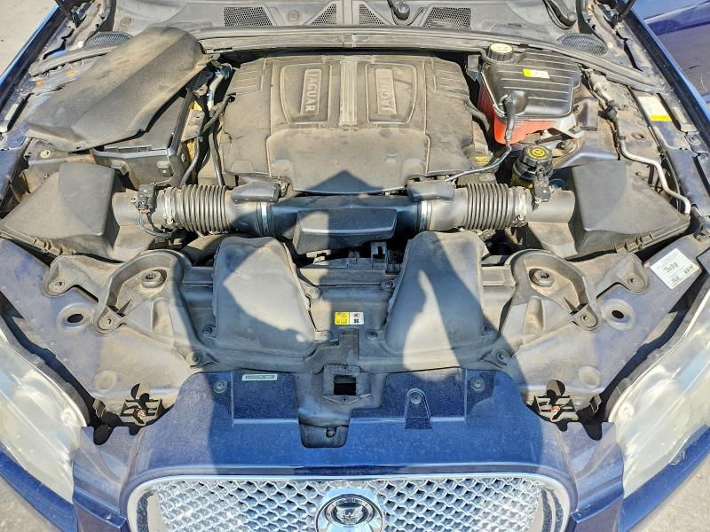 Photo 11 from auction – 2011 JAGUAR XF with VIN SAJWA0GB6BLR90069