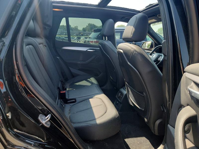 Photo 11 from auction – 2016 BMW X1 with VIN WBXHT3C37G5E50328