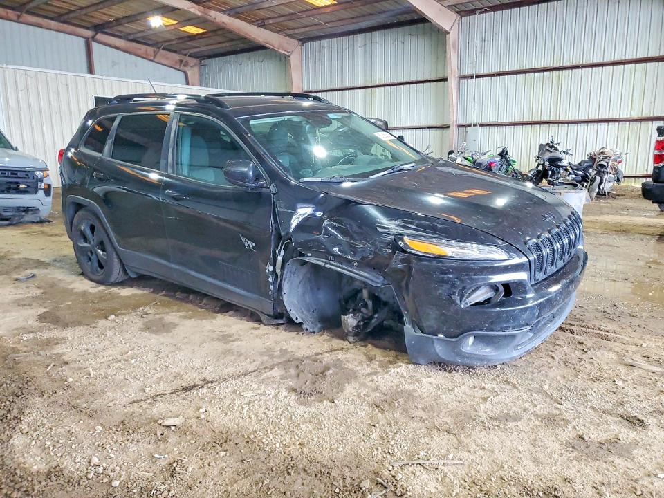 Photo 4 from auction – 2018 JEEP CHEROKEE with VIN 1C4PJLCB7JD557458