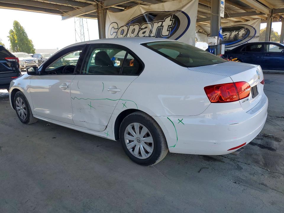 Photo 2 from auction – 2011 VOLKSWAGEN JETTA with VIN 3VW2K7AJ2BM374464
