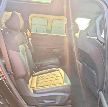 Photo 10 from auction – 2027 KIA TELLURIDE with VIN 5XYPLESA2VG011673