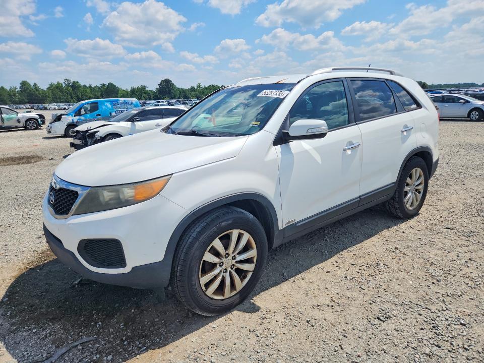 KIA SORENTO 2011 with VIN 5XYKTDA23BG074016 - Photo from auction