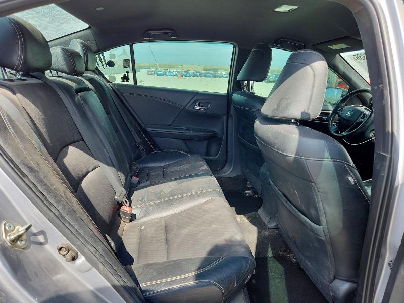 Photo 10 from auction – 2016 HONDA ACCORD with VIN 1HGCR2F59GA221555