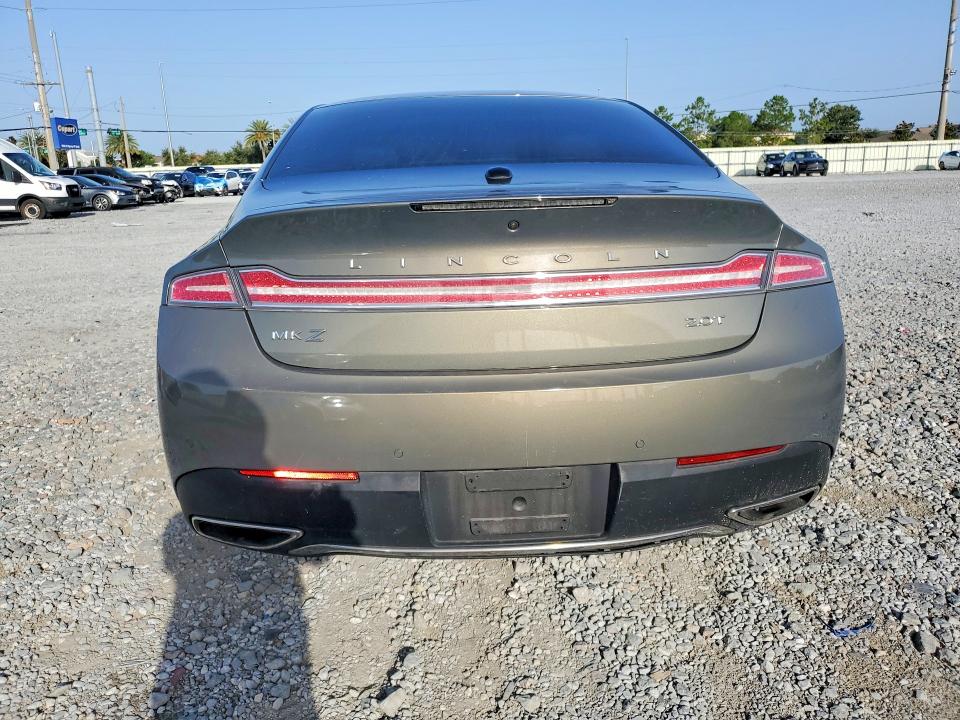Photo 6 from auction – 2017 LINCOLN MKZ with VIN 3LN6L5E92HR600953