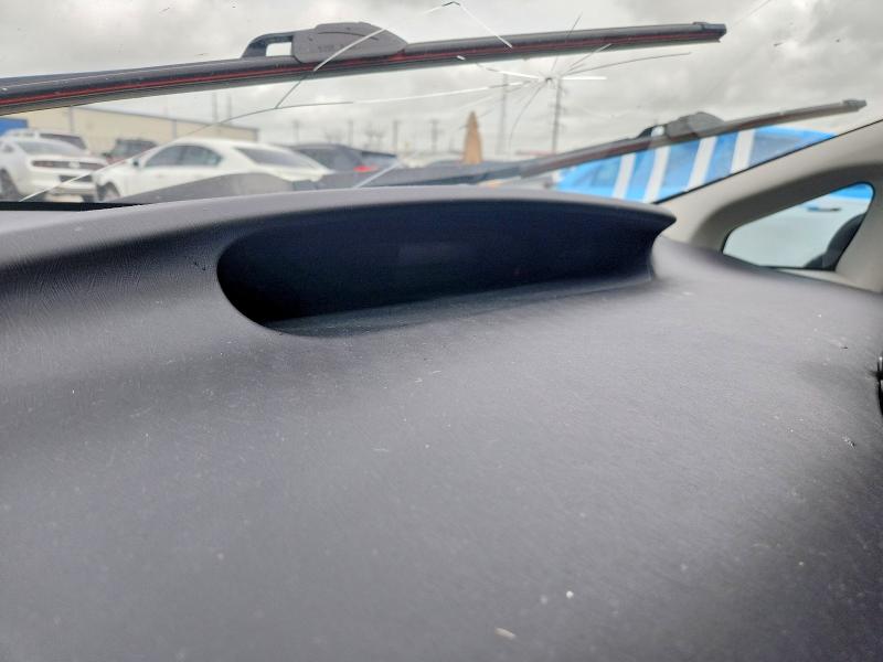Photo 9 from auction – 2015 TOYOTA PRIUS with VIN JTDKN3DU2F1920515