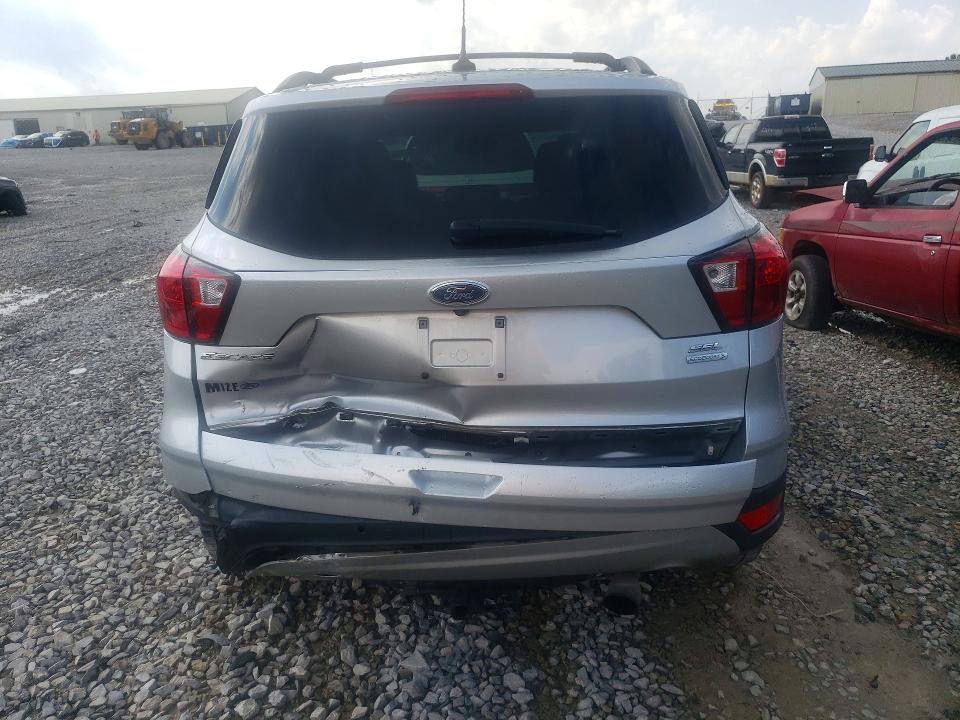 Photo 6 from auction – 2019 FORD ESCAPE with VIN 1FMCU0HD6KUB45169