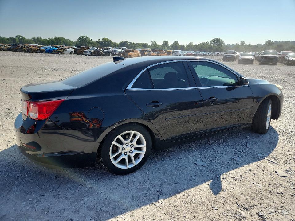 Photo 3 from auction – 2015 CHEVROLET MALIBU with VIN 1G11C5SL8FF253906