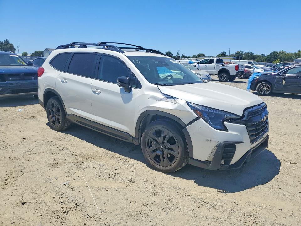 Photo 4 from auction – 2023 SUBARU ASCENT with VIN 4S4WMAKD0P3437893