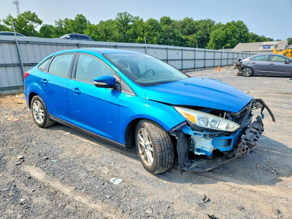 Photo 4 from auction – 2017 FORD FOCUS with VIN 1FADP3F21HL224322
