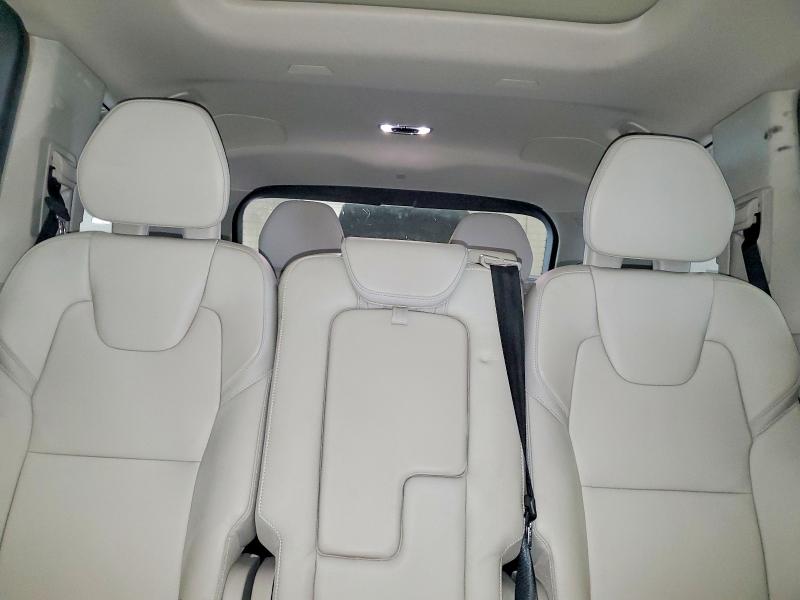 Photo 10 from auction – 2016 VOLVO XC90 with VIN YV4A22PK6G1081279