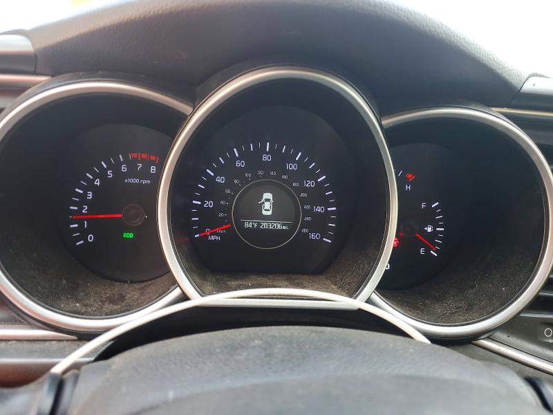 Photo 9 from auction – 2015 KIA OPTIMA with VIN 5XXGM4A75FG416669