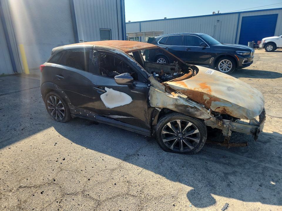 Photo 4 from auction – 2019 MAZDA CX-3 with VIN JM1DKDC76K0403012