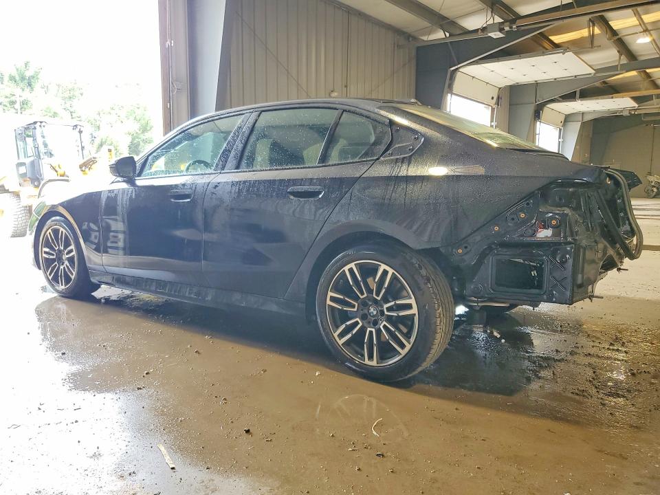 Photo 2 from auction – 2025 BMW 540 with VIN WBA63FJ08SCU15519