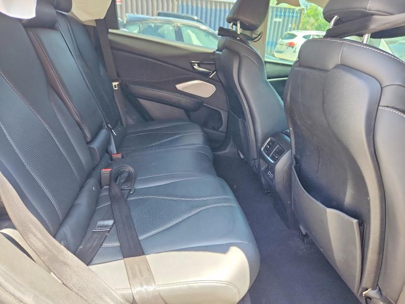 Снимка 11 от търг – 2019 ACURA RDX с VIN 5J8TC2H55KL037466
