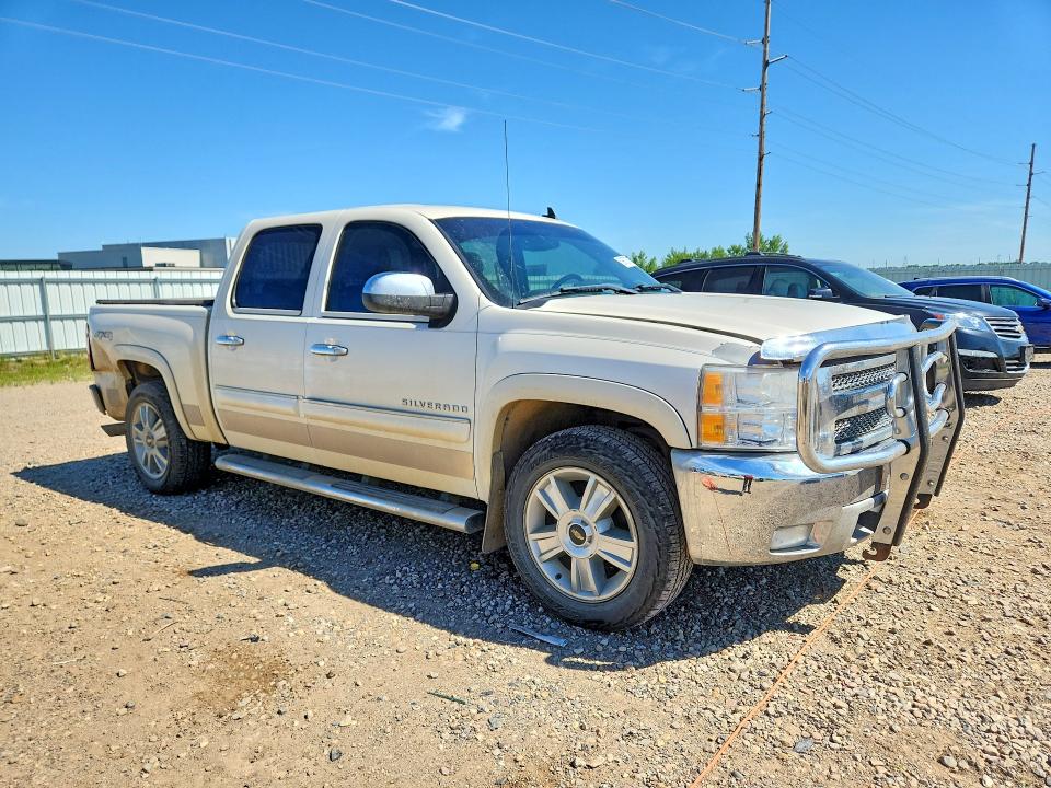 Photo 4 from auction – 2013 CHEVROLET SILVERADO with VIN 3GCPKSE72DG220199