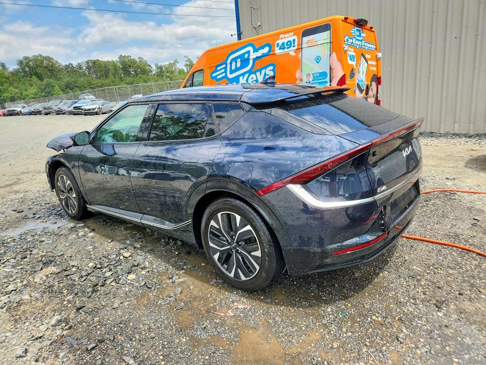 Photo 2 from auction – 2024 KIA EV6 with VIN KNDC3DLC1R5198573