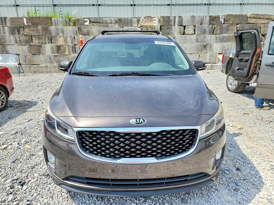 Photo 5 from auction – 2016 KIA SEDONA with VIN KNDMC5C11G6137501