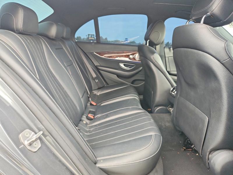 Photo 10 from auction – 2017 MERCEDES-BENZ E with VIN WDDZF4JB7HA028712