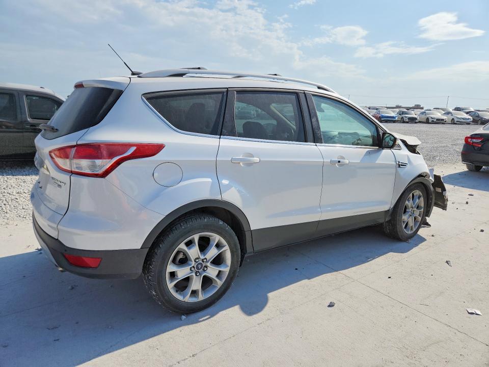 Photo 3 from auction – 2015 FORD ESCAPE with VIN 1FMCU9JX8FUC24213