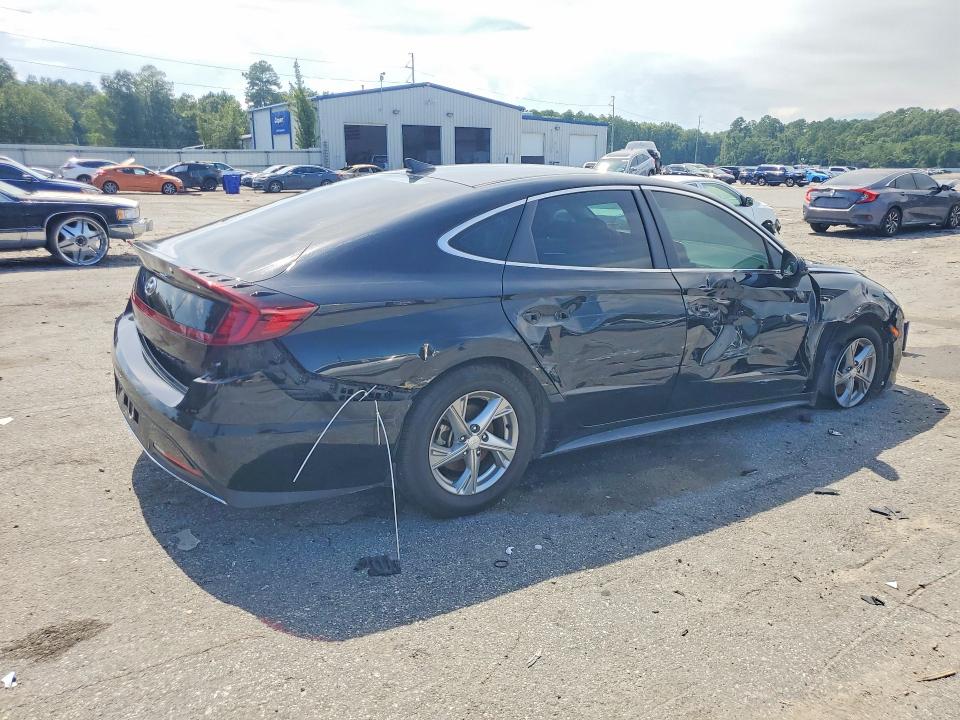 Photo 3 from auction – 2020 HYUNDAI SONATA with VIN 5NPEG4JA2LH061308