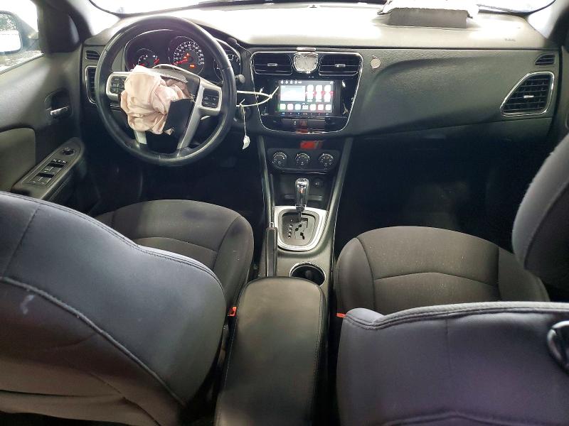 Photo 8 from auction – 2012 CHRYSLER 200 with VIN 1C3CCBBG0CN263028