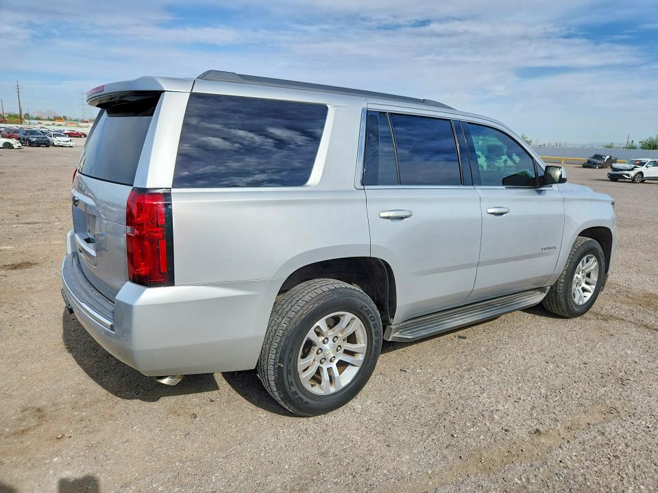 Photo 3 from auction – 2017 CHEVROLET TAHOE with VIN 1GNSCAKC4HR315461