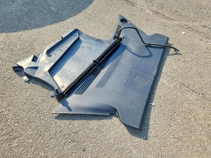 Photo 12 from auction – 2019 TESLA MODEL S with VIN 5YJSA1E21KF308062