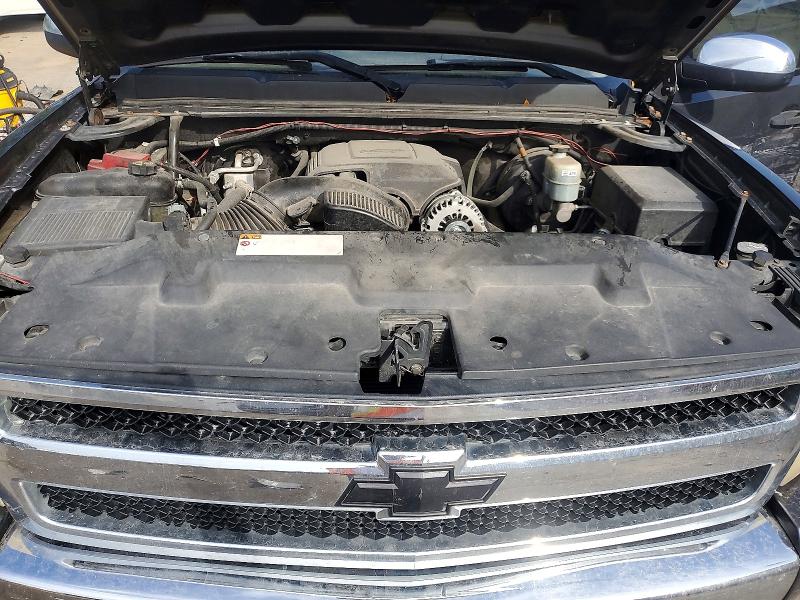 Photo 11 from auction – 2011 CHEVROLET SILVERADO with VIN 1GCRCSE03BZ362552