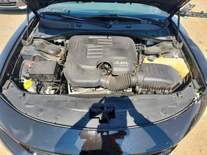 Photo 11 from auction – 2018 DODGE CHARGER with VIN 2C3CDXJG4JH230972