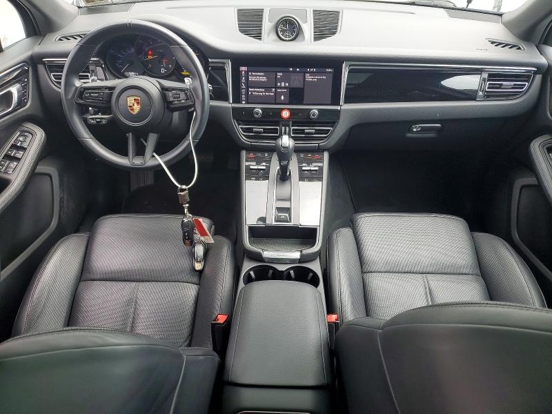 Photo 8 from auction – 2023 PORSCHE MACAN with VIN WP1AA2A58PLB13032