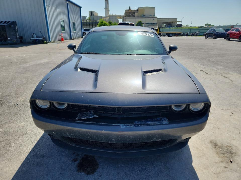 Photo 5 from auction – 2018 DODGE CHALLENGER with VIN 2C3CDZAG5JH333653