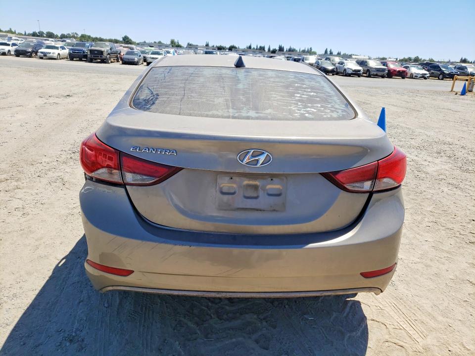 Photo 6 from auction – 2016 HYUNDAI ELANTRA with VIN 5NPDH4AE6GH667230