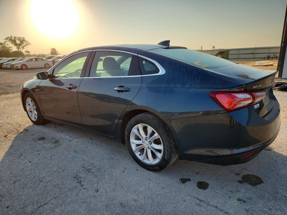 Photo 2 from auction – 2019 CHEVROLET MALIBU with VIN 1G1ZD5ST0KF218786