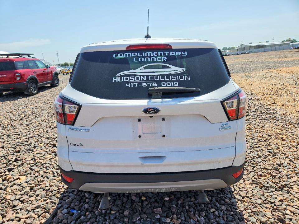 Photo 6 from auction – 2017 FORD ESCAPE with VIN 1FMCU0GD8HUE76944