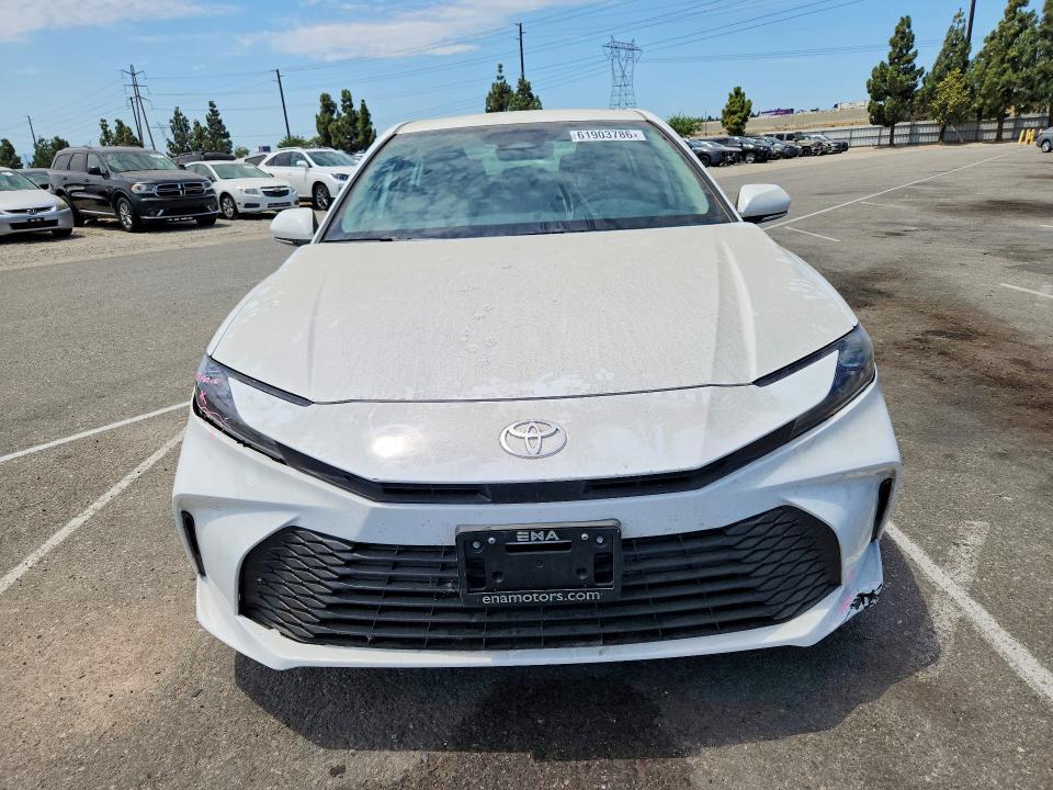 Photo 5 from auction – 2026 TOYOTA CAMRY with VIN 4T1DAACK7TU218253
