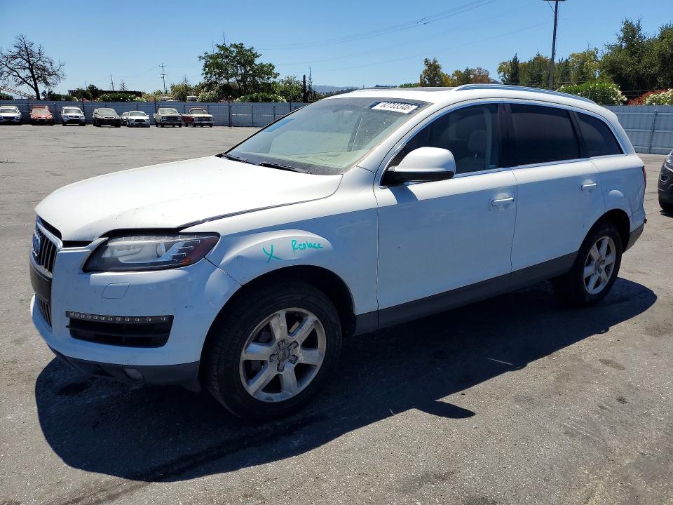 AUDI Q7 2014 مع رقم تعريف المركبة WA1LGAFE0ED004738 - صورة من المزاد