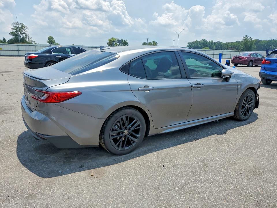 Photo 3 from auction – 2026 TOYOTA CAMRY with VIN 4T1DAACK7TU320832