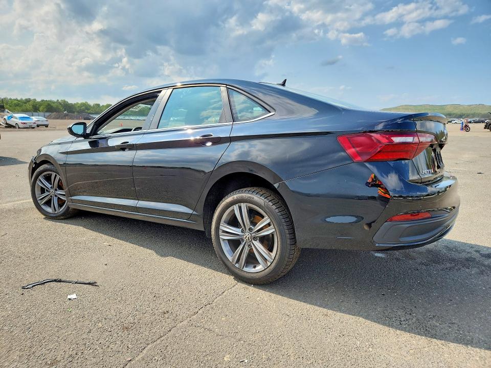Photo 2 from auction – 2023 VOLKSWAGEN JETTA with VIN 3VW7M7BU2PM027054