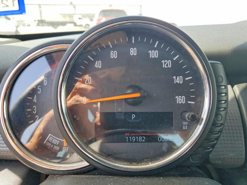 Photo 9 from auction – 2015 MINI COOPER with VIN WMWXS5C54FT833754