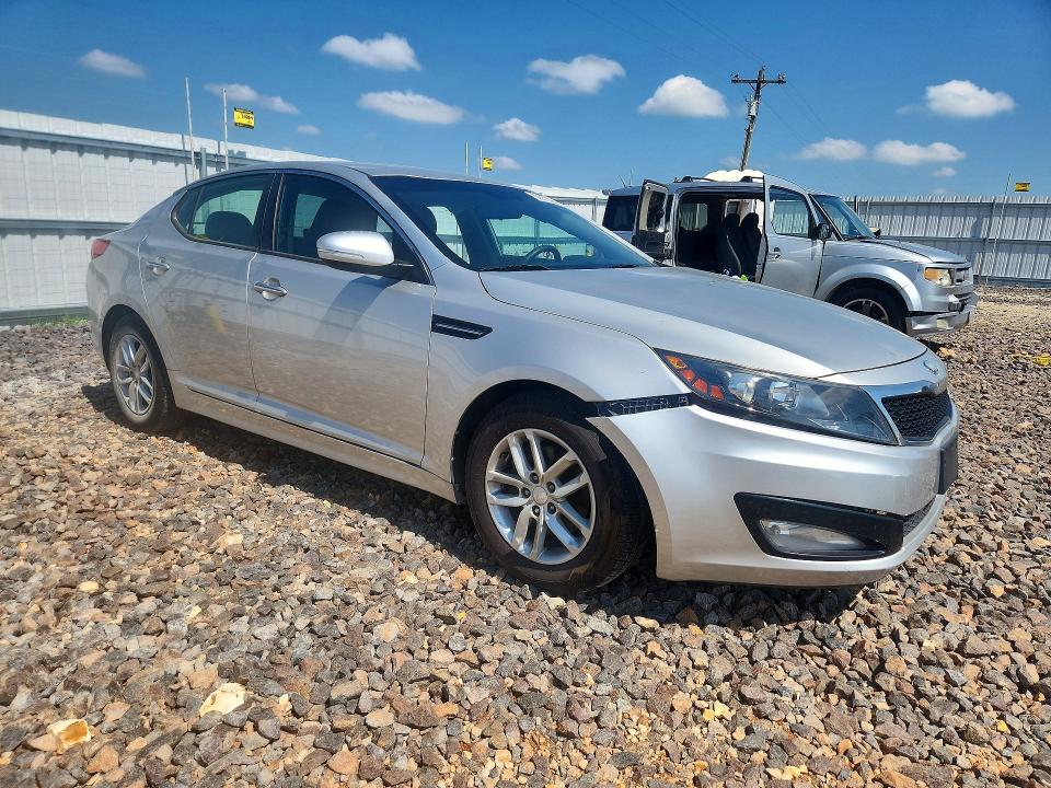 Photo 4 from auction – 2013 KIA OPTIMA with VIN KNAGM4A72D5373293