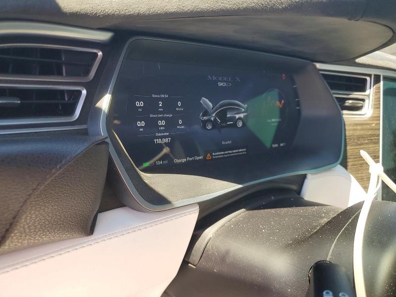 Photo 9 from auction – 2016 TESLA MODEL X with VIN 5YJXCBE24GF005502