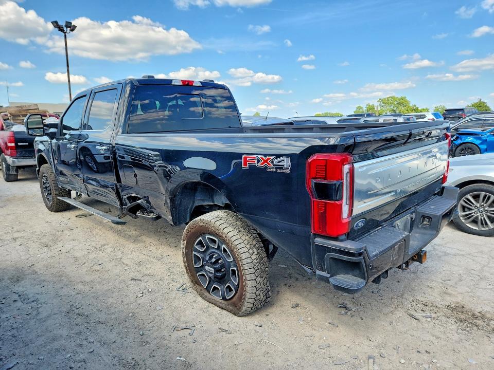Zdjęcie 2 z aukcji – 2023 FORD F350 z VIN 1FT8W3BT4PEC77631
