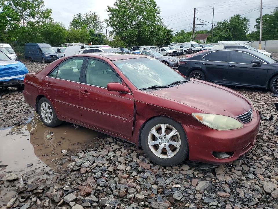 Photo 4 from auction – 2005 TOYOTA CAMRY with VIN 4T1BF30K35U087897
