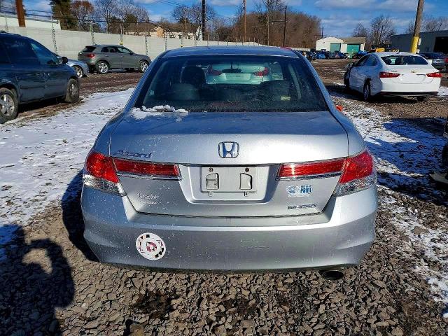 Photo 6 from auction – 2012 HONDA ACCORD with VIN 1HGCP2F6XCA112353